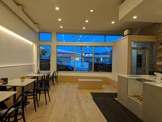 Opinii despre Jonny Bean Coffee în Lethbridge - Hospitality and gastronomy