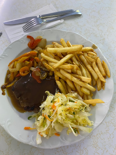 529 Pall Mall St, London, ON N5Y 2Z5