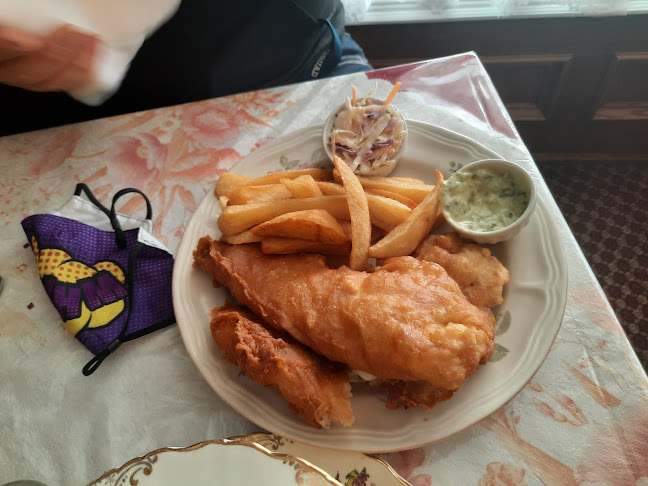 5689 Main St, Niagara Falls, ON L2G 5Z3