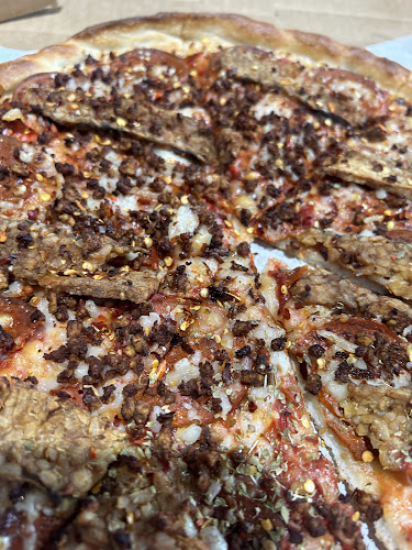 120 Osborne St, Winnipeg, MB R3L 1Y5