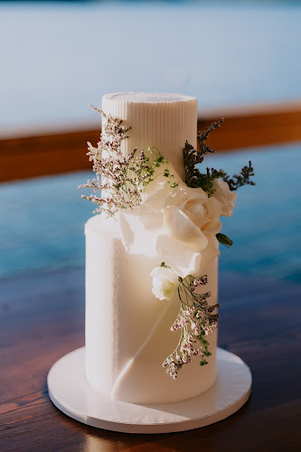 Vanilla & HoneyBee Custom Cakes Appointment Only* - Abbotsford