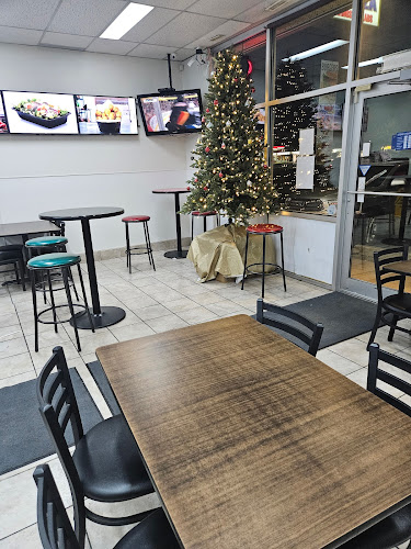 Extreme Donair Pizza - Hospitality and gastronomy