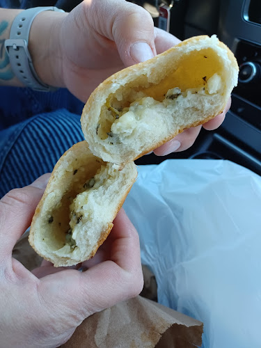 Comentarii opinii despre European Deli & Bakery