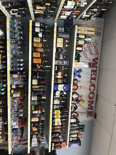 Comentarii opinii despre T's Liquor