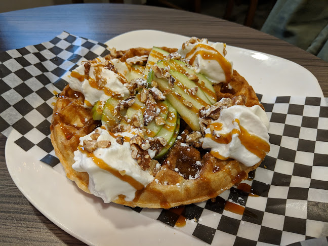 Opinii despre Bobacabana Desserts & Eats în New Westminster - Hospitality and gastronomy