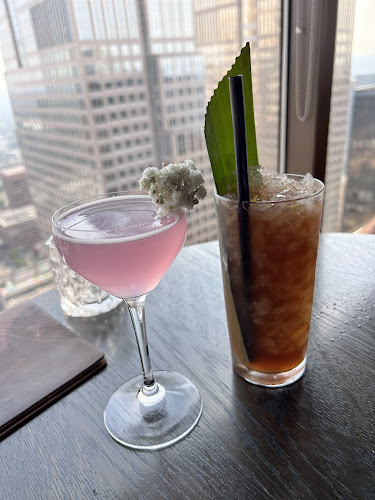 Opinii despre Major Tom Bar în Calgary - Hospitality and gastronomy