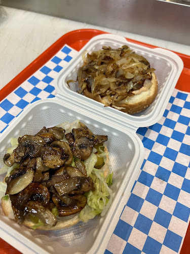 5513 23 Ave NW, Edmonton, AB T6L 7B9