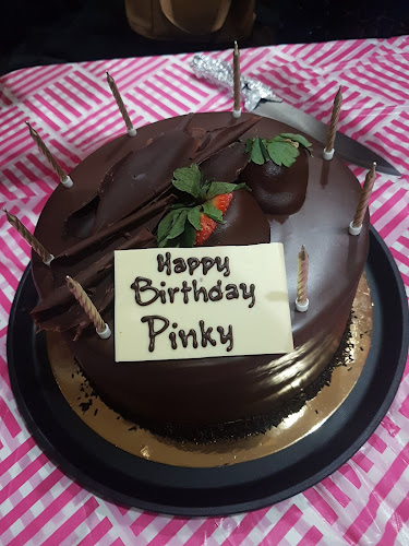 Comentarii opinii despre Gondola Pizza West Kildonan, Maples, Tyndall Park, Riverbend, Rivergrove, Whistler Hollow, AmberTrails, Castlebury Meadows