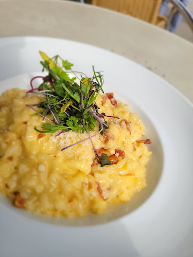 10750 124 St, Edmonton, AB T5M 0H1