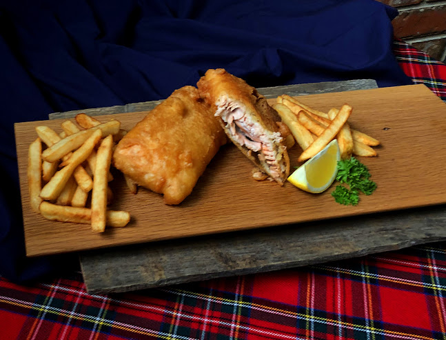 10505 51 Ave NW, Edmonton, AB T6H 0K5