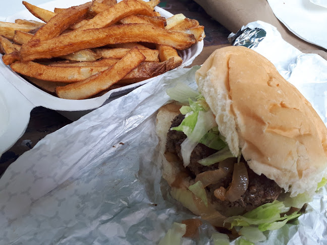 Comentarii opinii despre MJ's Own Munchies