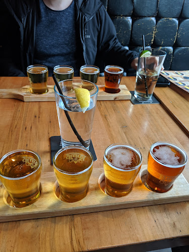 Pump House Grille Co