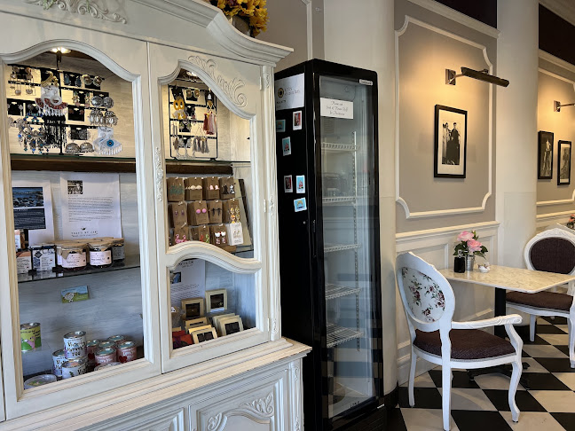 519 Fisgard St, Victoria, BC V8W 0C5