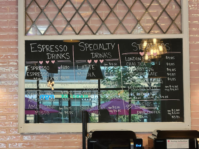 Opinii despre Gabi & Jules Handmade Pies and Baked Goodness în Port Moody - Hospitality and gastronomy