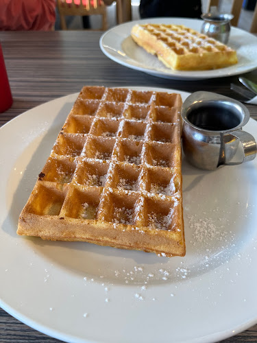 220 Dogwood St, Campbell River, BC V9W 5M7