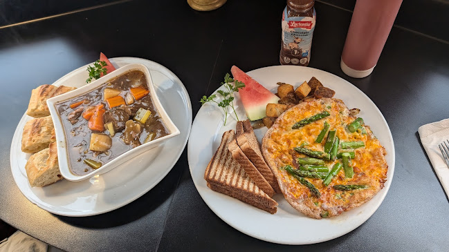 Omega Cafe - Hospitality and gastronomy