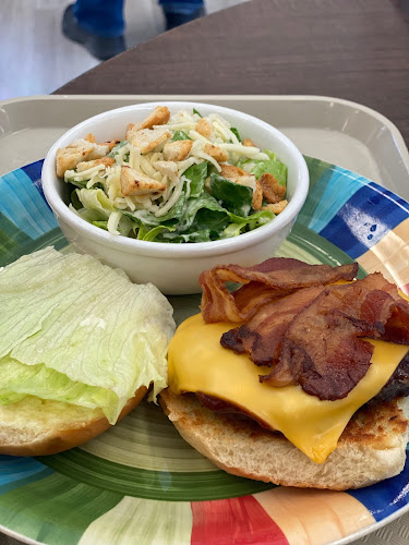 Kinsmen Cafe - Hospitality and gastronomy