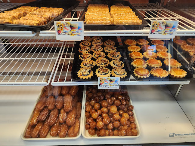 Minoo Cafe bakery - Hospitality and gastronomy