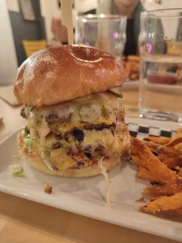 191 Somerset St. E, Ottawa, ON K1N 6V1