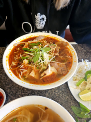 Pho Ngon - Hospitality and gastronomy