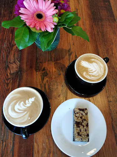 2253 S Island Hwy #1, Campbell River, BC V9P 9E2