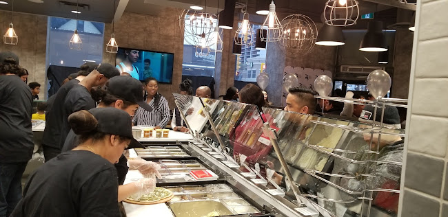 ZA Pizza Bistro Osborne Village - Hospitality and gastronomy