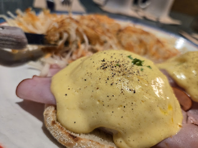 Opinii despre Ricky's All Day Grill - Walnut Grove în Langley Twp - Hospitality and gastronomy