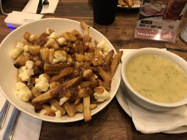 Nate's Deli - Hospitality and gastronomy