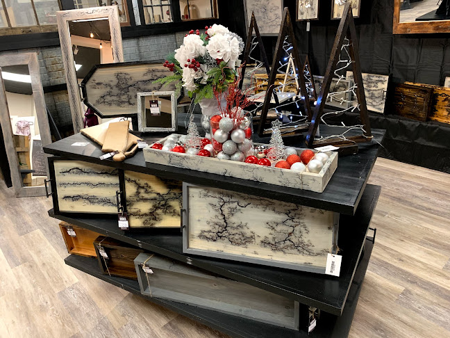 Comentarii opinii despre Electric City Works