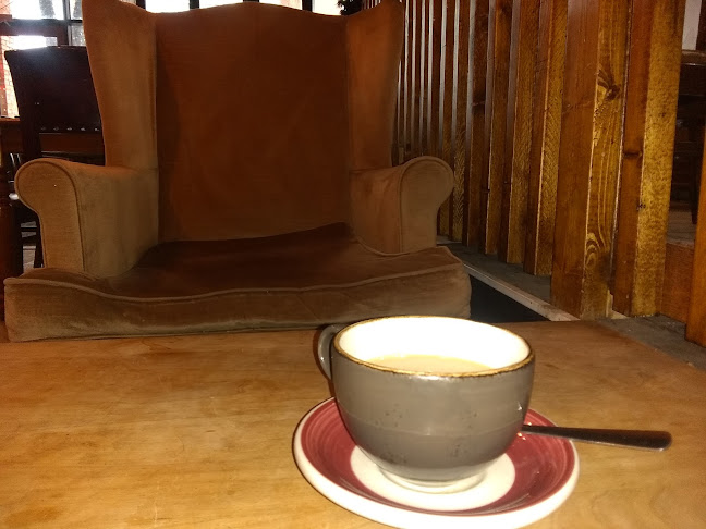 10361 Whyte Ave NW, Edmonton, AB T6E 1Z9