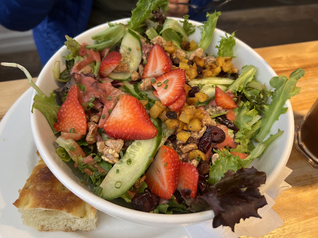 Leonhard's - Hospitality and gastronomy