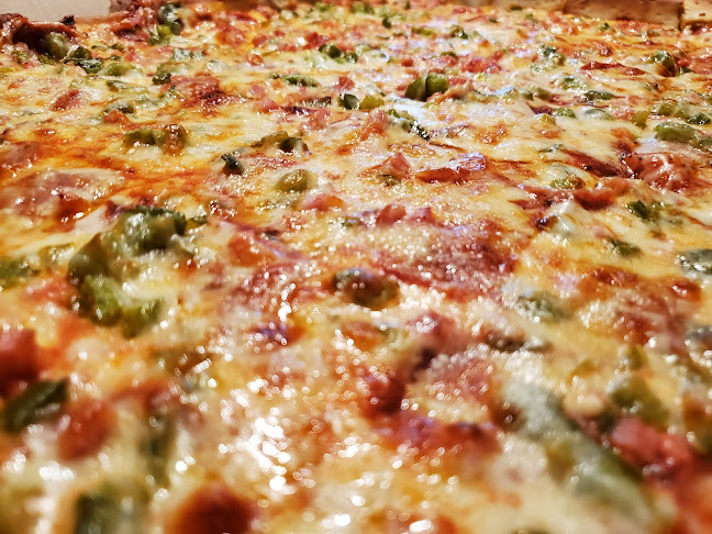 Peppinos Pizzeria - Hospitality and gastronomy