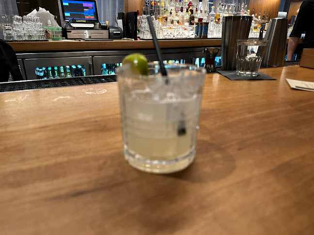 D/6 Bar & Lounge - Vancouver