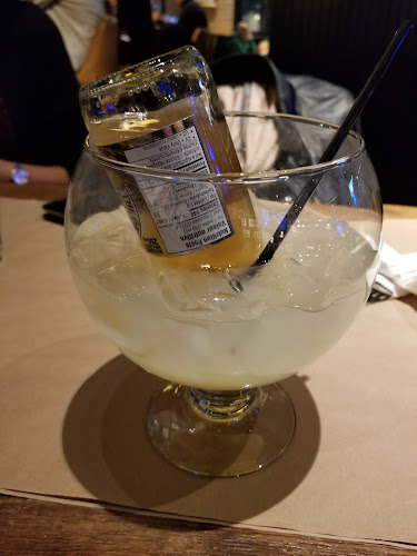 144 Front St W, Toronto, ON M5J 2L7