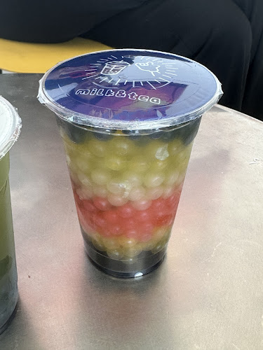 Lil Thirsty Bubble Tea - Hospitality and gastronomy