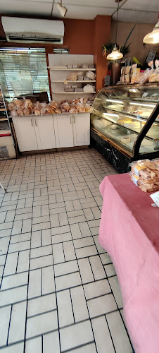 1st Avenue Bakery - Vancouver