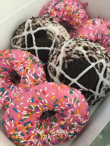 HoBo Donuts - Hospitality and gastronomy