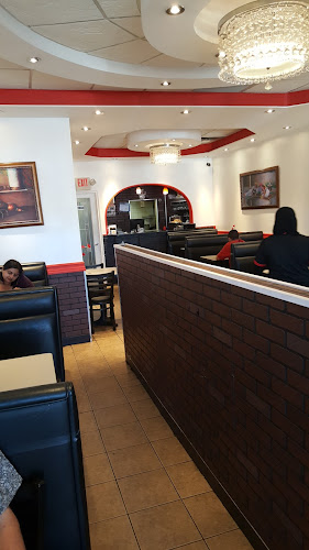 2677 Alta Vista Dr, Ottawa, ON K1V 7T5