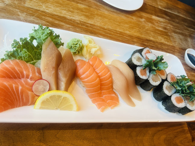 Comentarii opinii despre Chef Sushi Restaurant