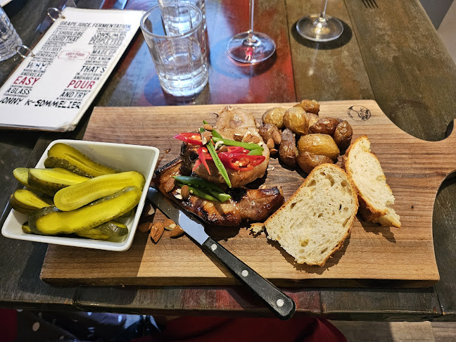 1660 Blair Rd, Cambridge, ON N3H 4R8