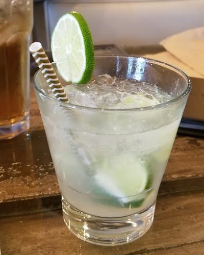 9823 Macleod Trl SW, Calgary, AB T2J 0P6