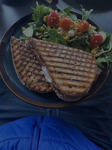 240 Kennevale Dr, Ottawa, ON K2J 0C3