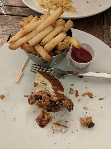 110 Erb St. W, Waterloo, ON N2L 1T5