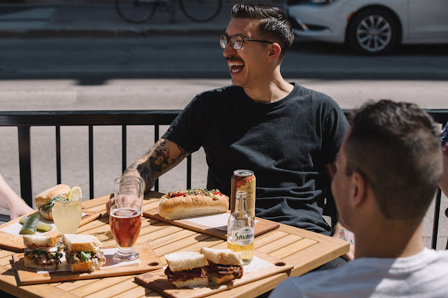 100 King St Unit D, Winnipeg, MB R3B 0P6