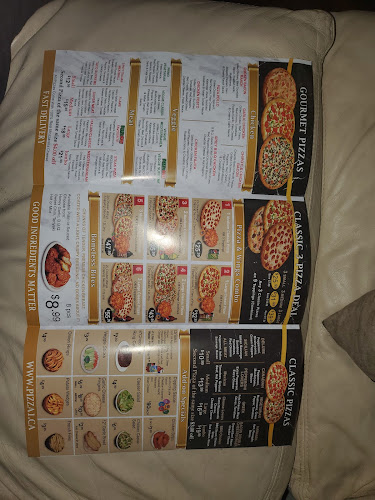 Pizza one Como Lake Village)