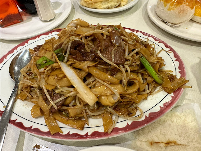 New Town Bakery & Restaurant