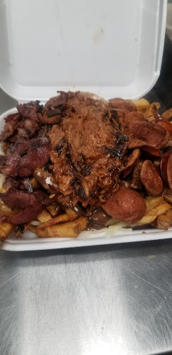 Comentarii opinii despre Louie's Fresh Cut Fries