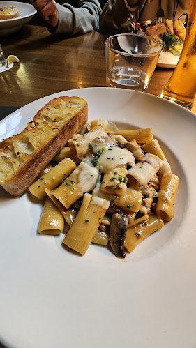 1010 Yates St Suite 1, Victoria, BC V8V 4Y4