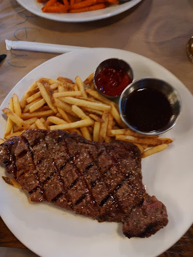 Opinii despre Jack's Square One în Mississauga - Hospitality and gastronomy