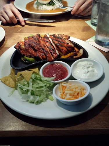 Comentarii opinii despre Cactus Club Cafe